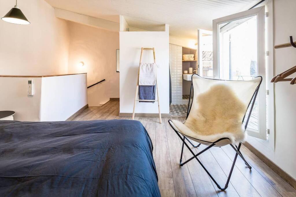 Hypercentre Terrasse Clim Duplex Apartment *
